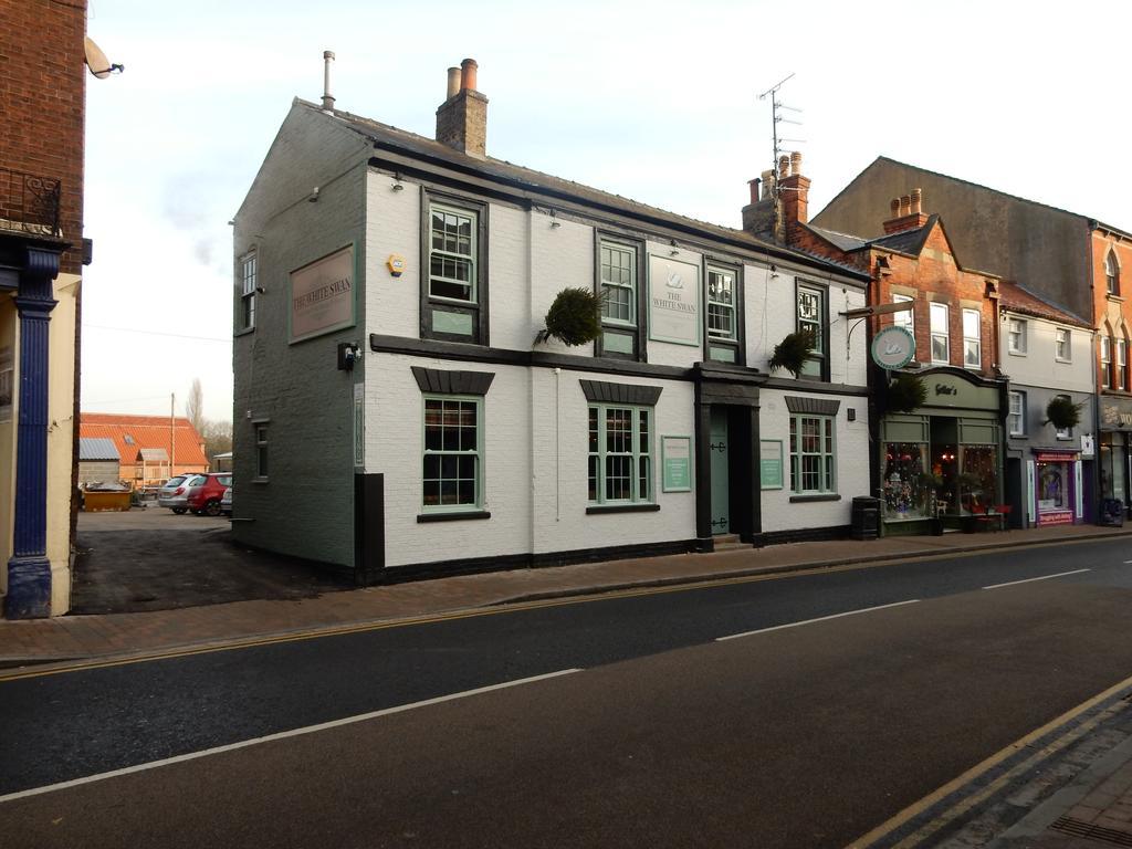 Hotel The White Swan Market Rasen Esterno foto