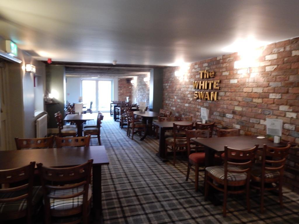 Hotel The White Swan Market Rasen Esterno foto